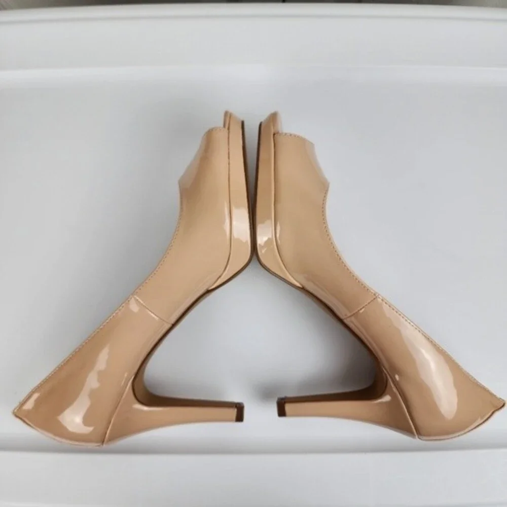 NIB Adrienne Vittadini Nude Peep Toe Pumps High Heel Shoes  Size 9.5